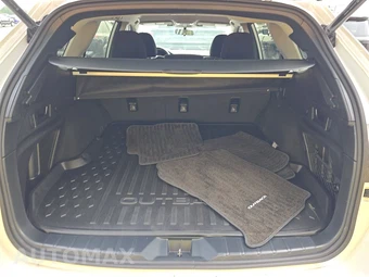 2024 Subaru Outback Premium - miniatura 16