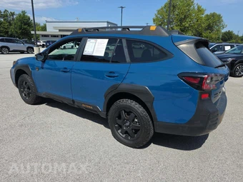 2024 Subaru Outback Wilderness - miniatura 2