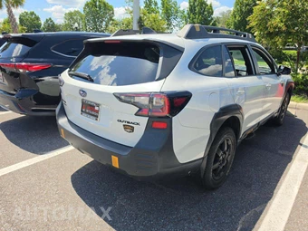 2024 Subaru Outback Wilderness - miniatura 3