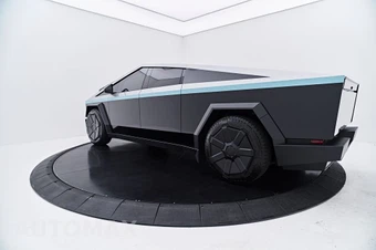 2024 Tesla Cybertruck Base - miniatura 11