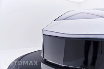 2024 Tesla Cybertruck Base - miniatura 17