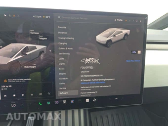 2024 Tesla Cybertruck Crew Cab Medium Bed - miniatura 9