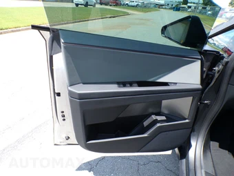 2024 Tesla Cybertruck Crew Cab Medium Bed - miniatura 12