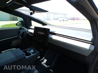 2024 Tesla Cybertruck Crew Cab Medium Bed - miniatura 17