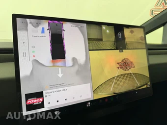 2024 Tesla Cybertruck Crew Cab Medium Bed - miniatura 17
