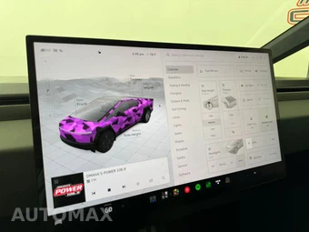 2024 Tesla Cybertruck Crew Cab Medium Bed - miniatura 19