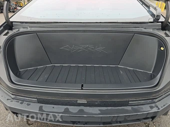2024 Tesla Cybertruck Crew Cab Medium Bed - miniatura 15