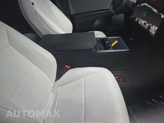 2024 Tesla Cybertruck Crew Cab Medium Bed - miniatura 8