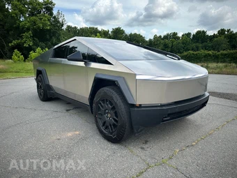 2024 Tesla Cybertruck Crew Cab Medium Bed - miniatura 3