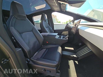 2024 Tesla Cybertruck Crew Cab Medium Bed - miniatura 18