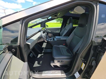 2024 Tesla Cybertruck Crew Cab Medium Bed - miniatura 3