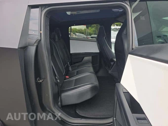 2024 Tesla Cybertruck Crew Cab Medium Bed - miniatura 16