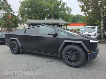 2024 Tesla Cybertruck Crew Cab Medium Bed - miniatura 4