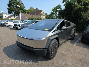 2024 Tesla Cybertruck Crew Cab Medium Bed - car from the USA, Manheim Buy-Now listing at AUTOMAX