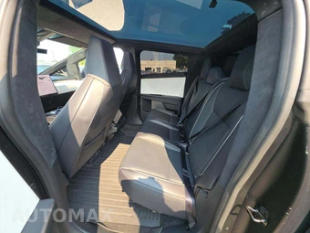2024 Tesla Cybertruck Crew Cab Medium Bed - miniatura 13