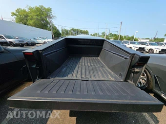 2024 Tesla Cybertruck Crew Cab Medium Bed - miniatura 14