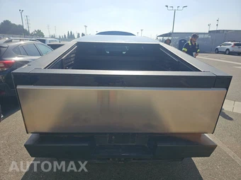 2024 Tesla Cybertruck Crew Cab Medium Bed - miniatura 5