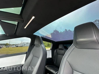 2024 Tesla Cybertruck Crew Cab Medium Bed - miniatura 10