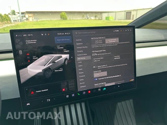 2024 Tesla Cybertruck Crew Cab Medium Bed - miniatura 27