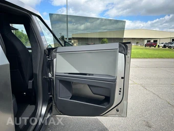 2024 Tesla Cybertruck Crew Cab Medium Bed - miniatura 18