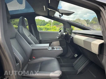 2024 Tesla Cybertruck Crew Cab Medium Bed - miniatura 19