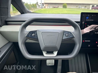 2024 Tesla Cybertruck Crew Cab Medium Bed - miniatura 29