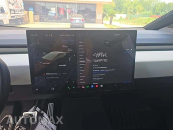 2024 Tesla Cybertruck Crew Cab Medium Bed - miniatura 7