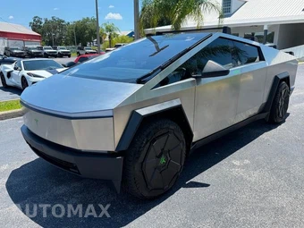 2024 Tesla Cybertruck Crew Cab Medium Bed - miniatura 23