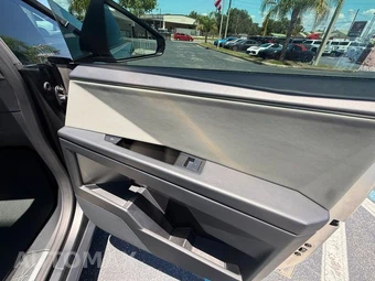 2024 Tesla Cybertruck Crew Cab Medium Bed - miniatura 41