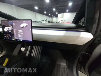 2024 Tesla Cybertruck Crew Cab Medium Bed - miniatura 19