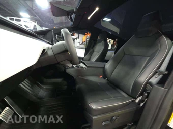 2024 Tesla Cybertruck Crew Cab Medium Bed - miniatura 6