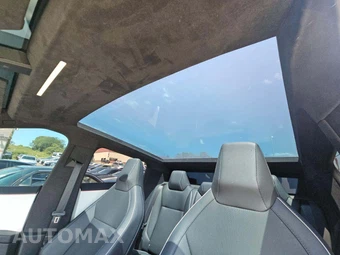 2024 Tesla Cybertruck Crew Cab Medium Bed - miniatura 11
