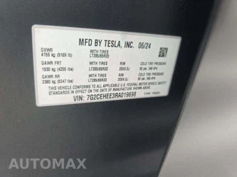 2024 Tesla Cybertruck Cyberbeast Crew Cab Medium Bed - miniatura 5