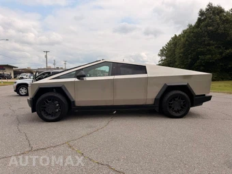 2024 Tesla Cybertruck Cyberbeast Crew Cab Medium Bed - miniatura 8