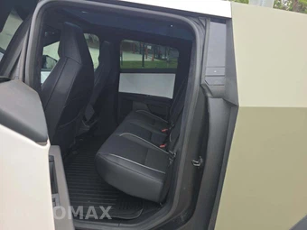 2024 Tesla Cybertruck Cyberbeast Crew Cab Medium Bed - miniatura 13