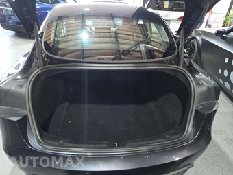 2024 Tesla Model 3 Long Range - miniatura 14