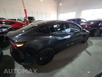 2024 Tesla Model 3 Long Range - miniatura 4