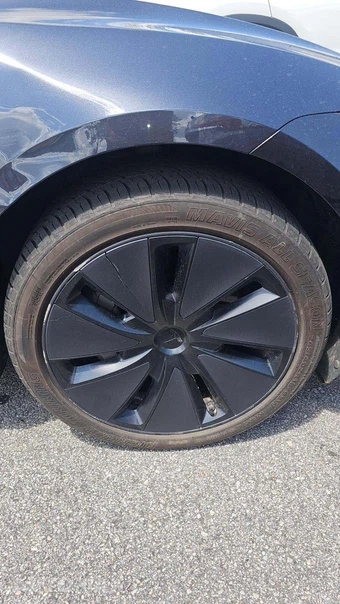 2024 Tesla Model 3 Long Range - miniatura 23