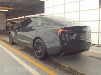 2024 Tesla Model 3 Long Range – miniatura 6