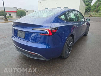 2024 Tesla Model 3 Long Range - miniatura 3