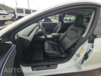 2024 Tesla Model 3 Long Range - miniatura 3