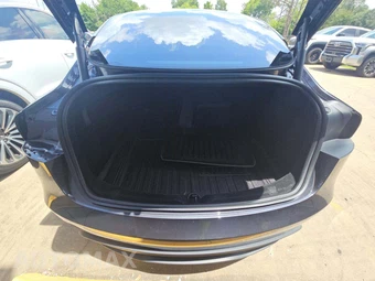 2024 Tesla Model 3 Long Range - miniatura 14