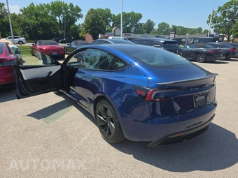 2024 Tesla Model 3 Performance – miniatura 2