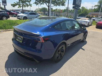 2024 Tesla Model 3 Performance – miniatura 3