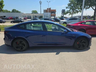 2024 Tesla Model 3 Performance – miniatura 4
