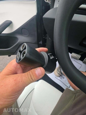 2024 Tesla Model 3 Performance - miniatura 12