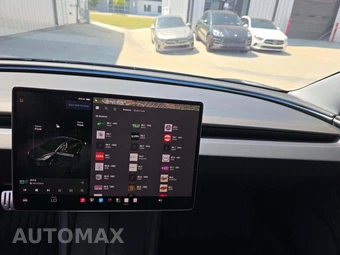 2024 Tesla Model 3 Performance - miniatura 10
