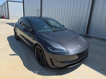 2024 Tesla Model 3 Performance - miniatura 4