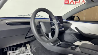 2024 Tesla Model 3 Performance - miniatura 11