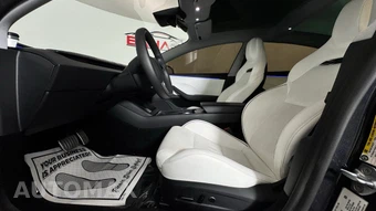 2024 Tesla Model 3 Performance - miniatura 13